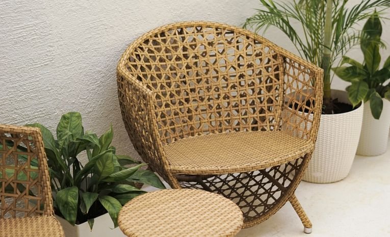 Cleaning and restoring rattan garden furniture