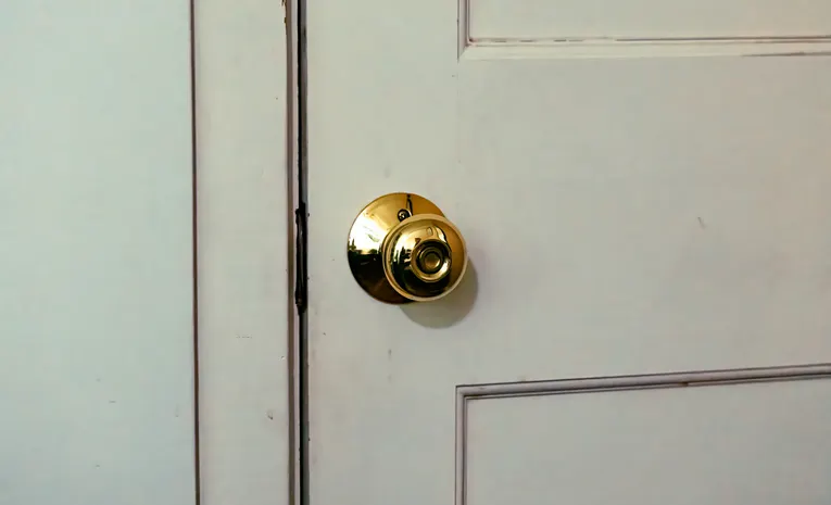 UK standard door size dimensions