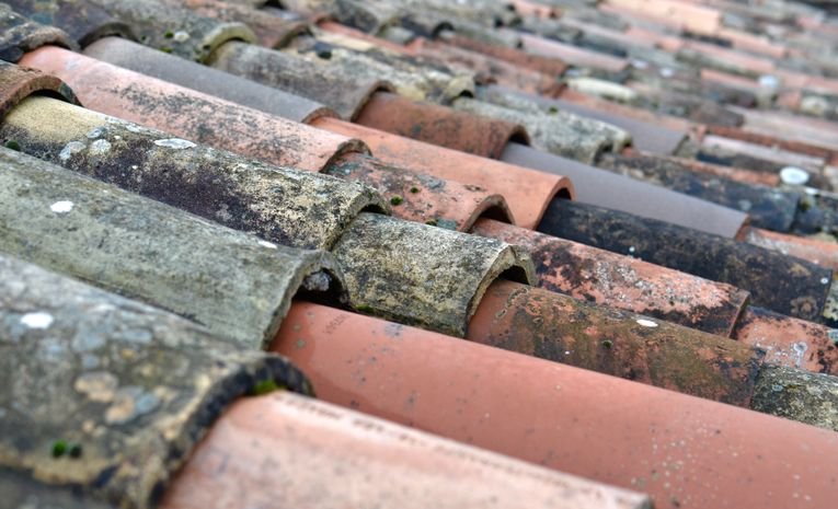 Comparison of concrete, clay, slate and composite roof tiles